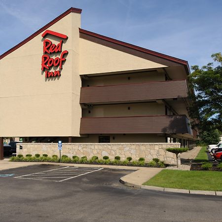 Red Roof Inn Акрън Екстериор снимка