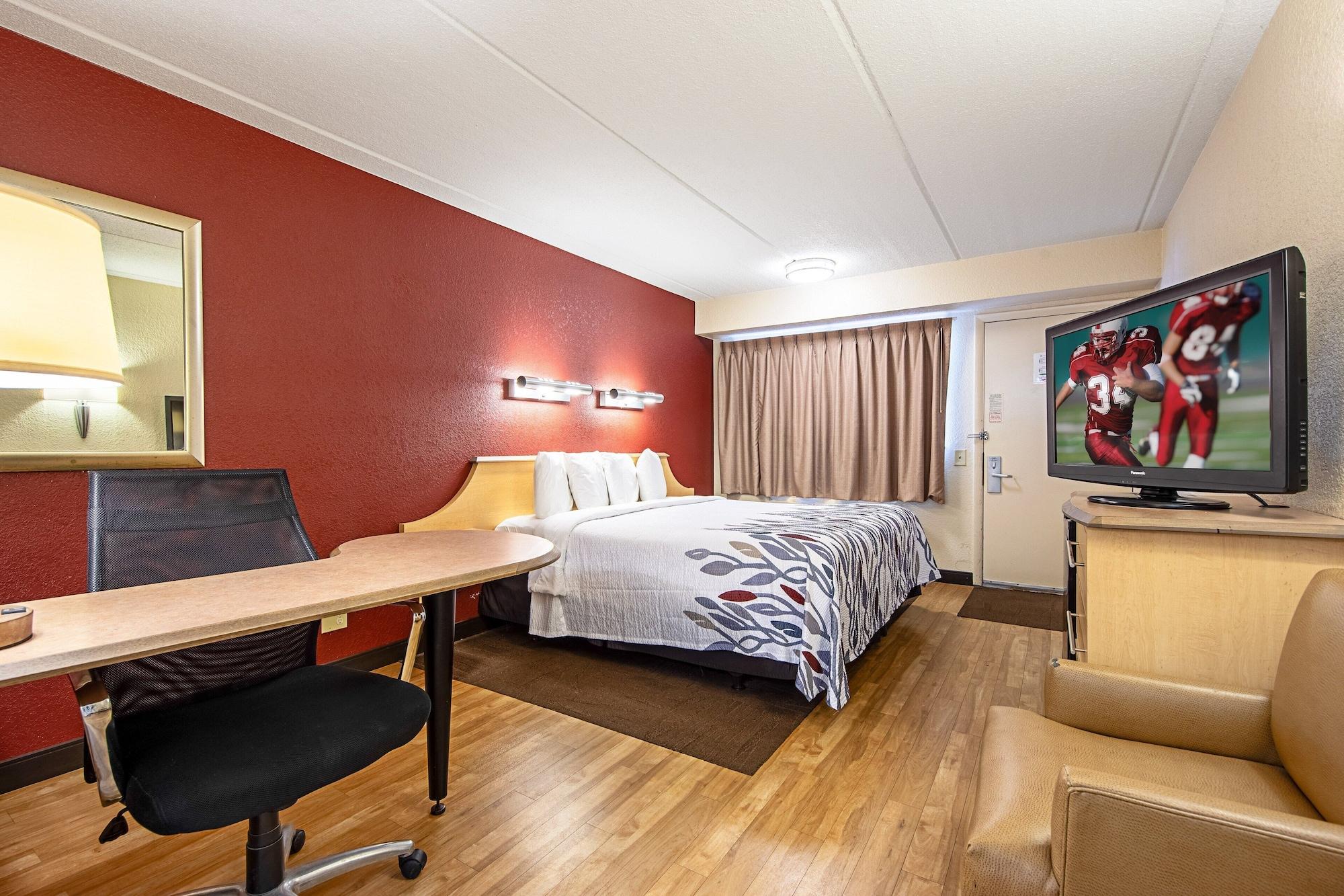 Red Roof Inn Акрън Екстериор снимка