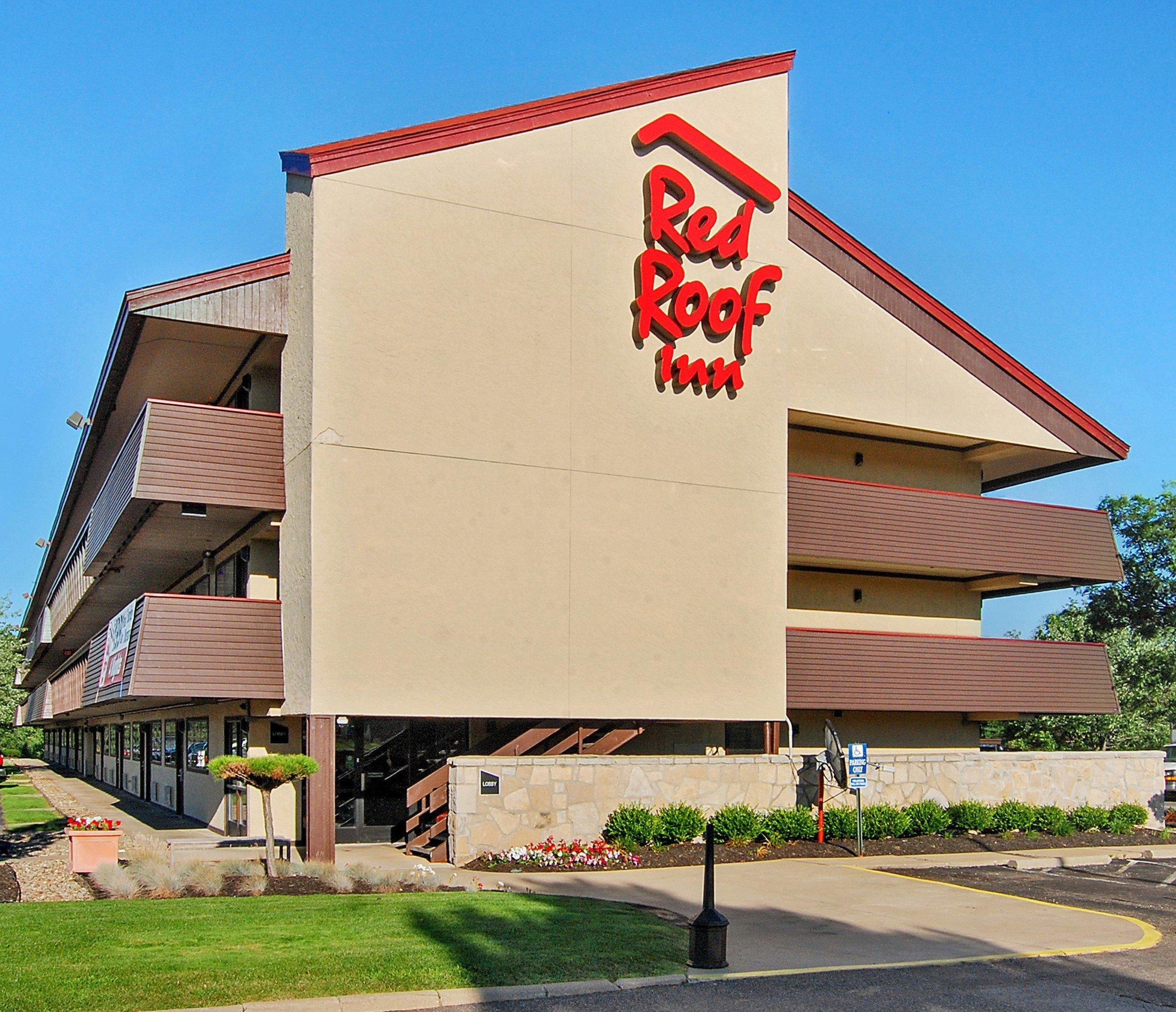 Red Roof Inn Акрън Екстериор снимка
