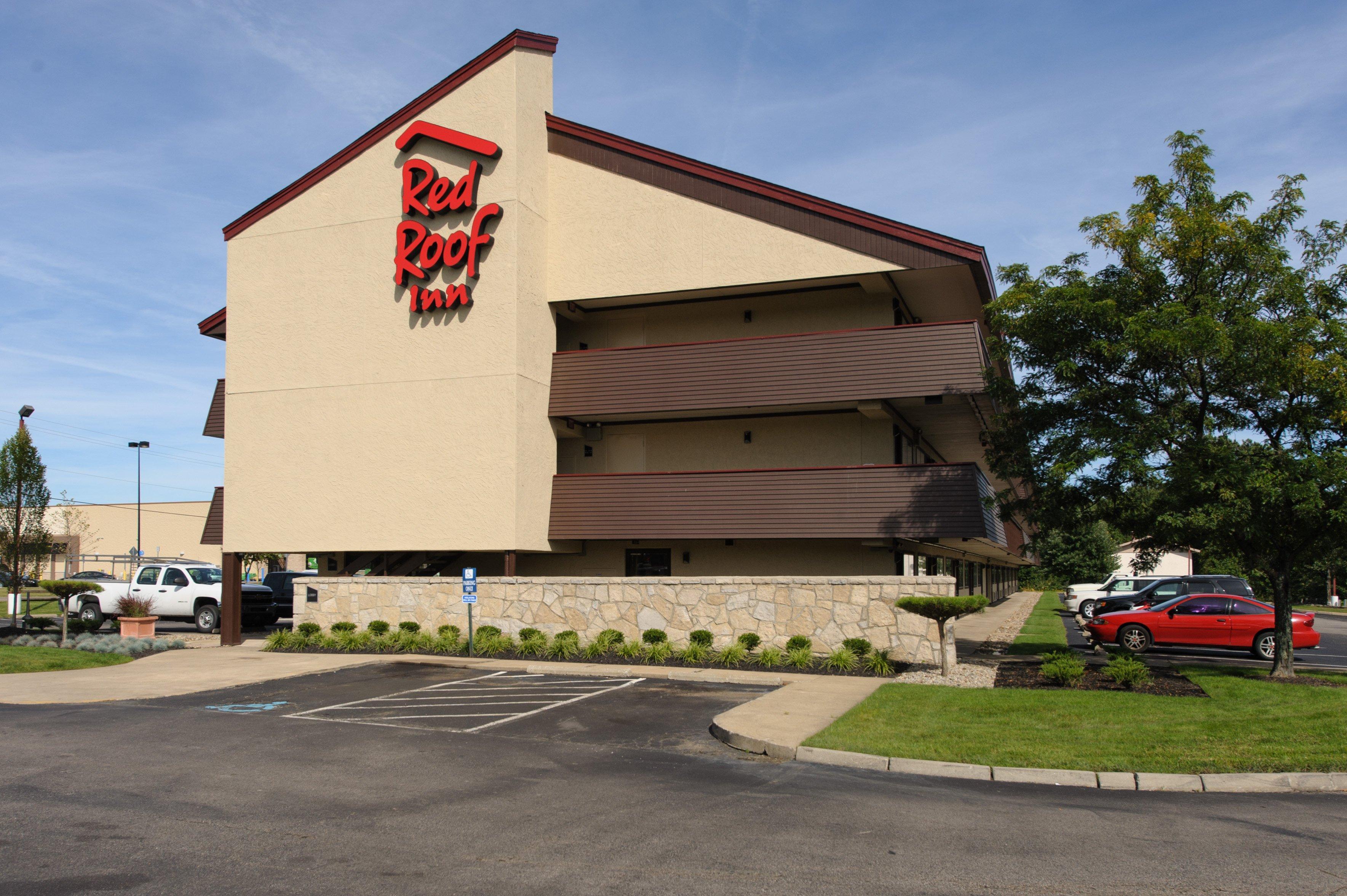 Red Roof Inn Акрън Екстериор снимка